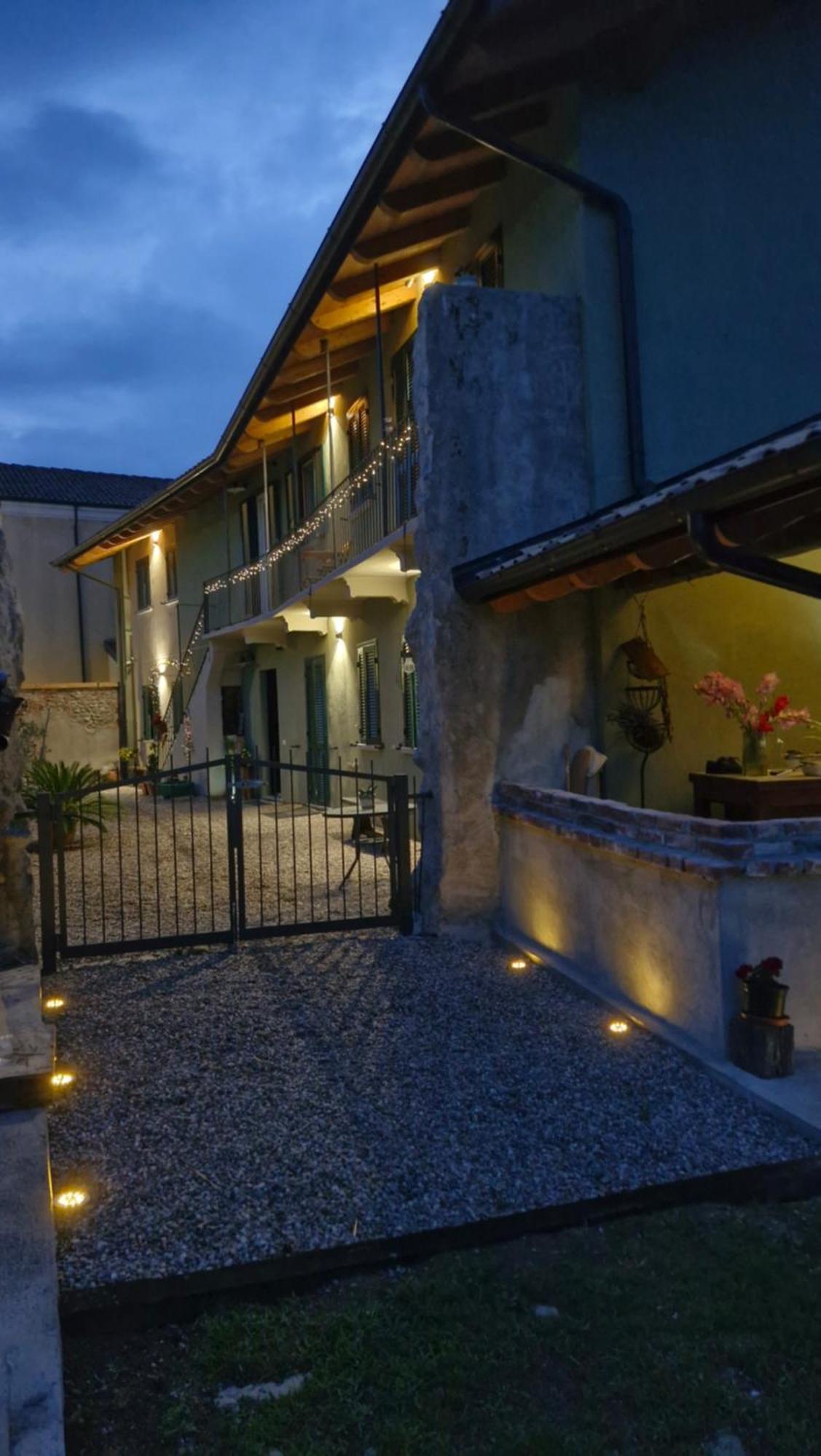 Casa Il Grappolo Hotel Momo Ngoại thất bức ảnh